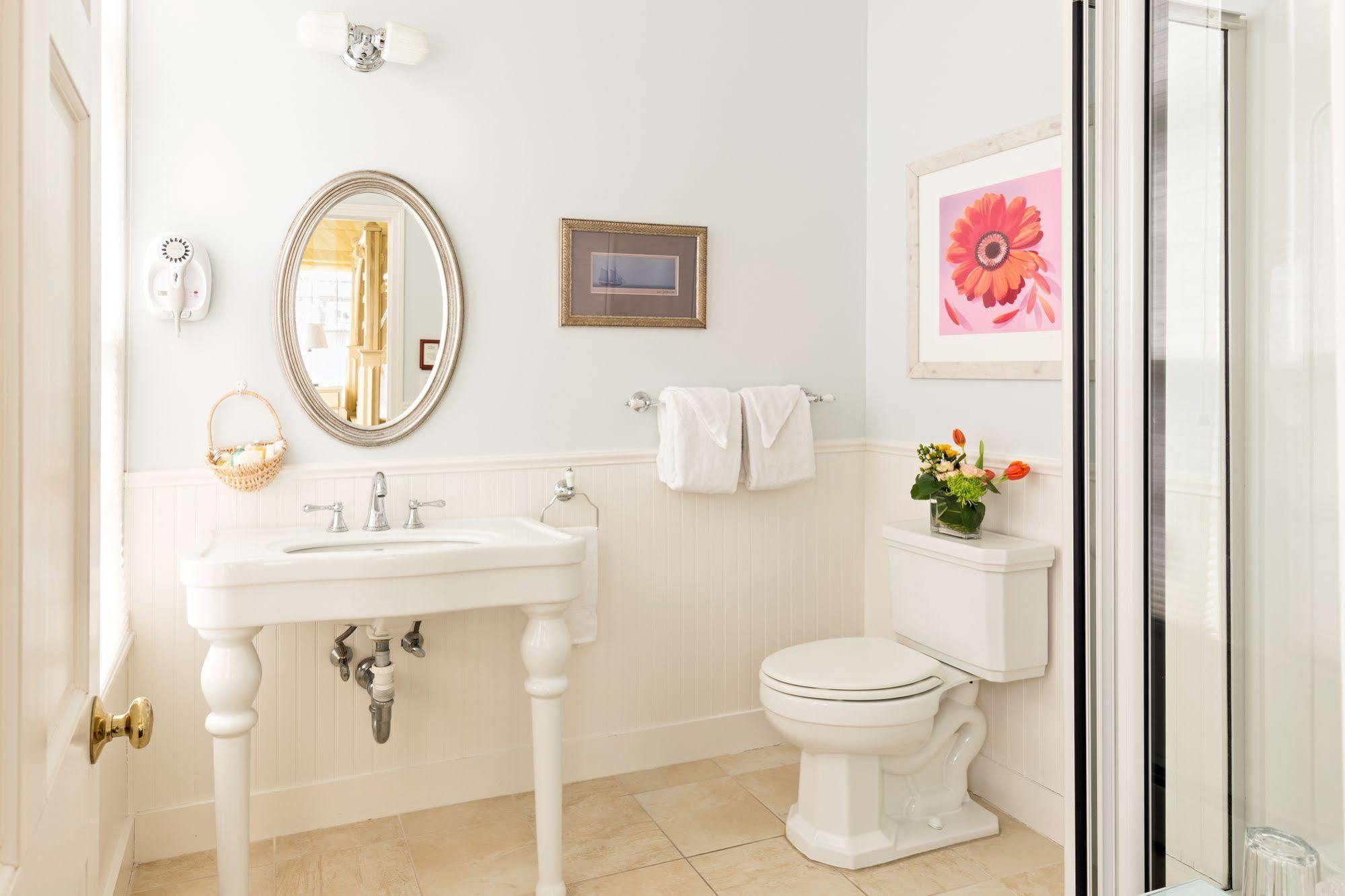 Brass Key Guesthouse Adults Only Provincetown Eksteriør billede