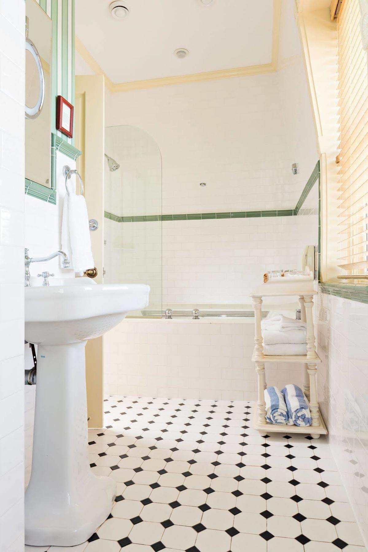 Brass Key Guesthouse Adults Only Provincetown Eksteriør billede